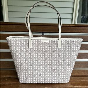 Tory Burch Patterned White Tote